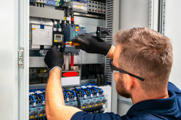 Best Local Electrician Companies  in Cloverdale, VA